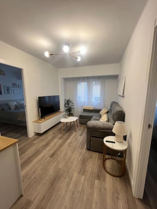 Piso Recien Reformado En El Centro De Santander, Zona Estaciones Apartman Kültér fotó