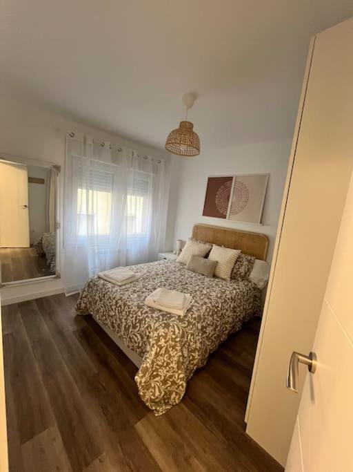Piso Recien Reformado En El Centro De Santander, Zona Estaciones Apartman Kültér fotó
