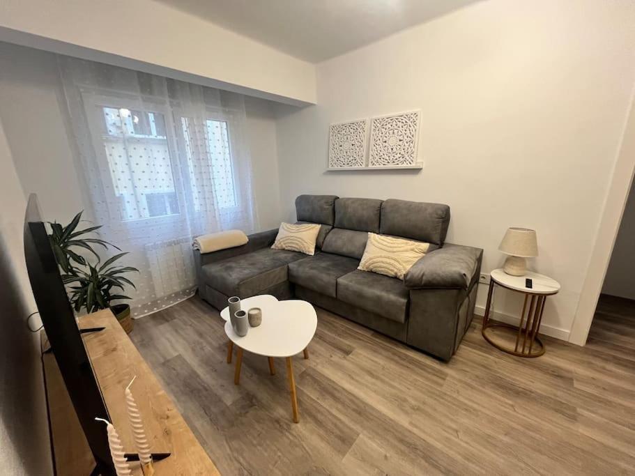 Piso Recien Reformado En El Centro De Santander, Zona Estaciones Apartman Kültér fotó
